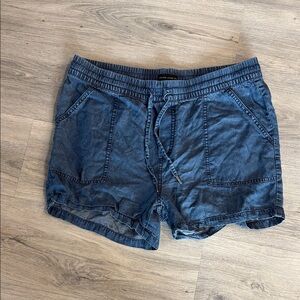 Silver Jeans Dark Blue Casual Shorts size large